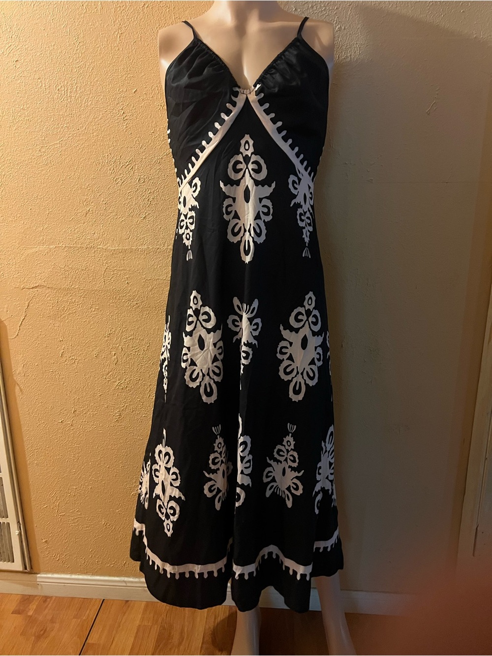 SHEIN Black Maxi Dress with White Embroidered Motifs